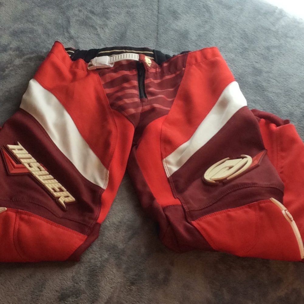 Answer racing new no tags youth Sz 28/24 not worn